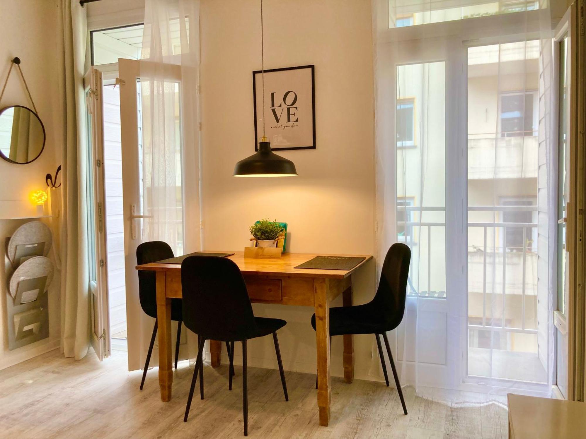 Living At Saarpartments - Adultsonly - Business & Holiday Homes With Kitchen For Long- And Short Term Stay, 3 Min To St Johanner Markt And Points Of Interest Σααρμπρύκεν Εξωτερικό φωτογραφία